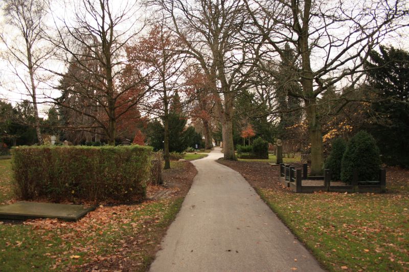 gal/Copenhagen/Assistens_Kirkegard/Assistens_Kirkegard_Cemetery_Copenhagen001.jpg