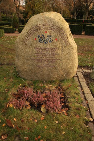 gal/Copenhagen/Assistens_Kirkegard/Assistens_Kirkegard_Cemetery_Copenhagen059.jpg