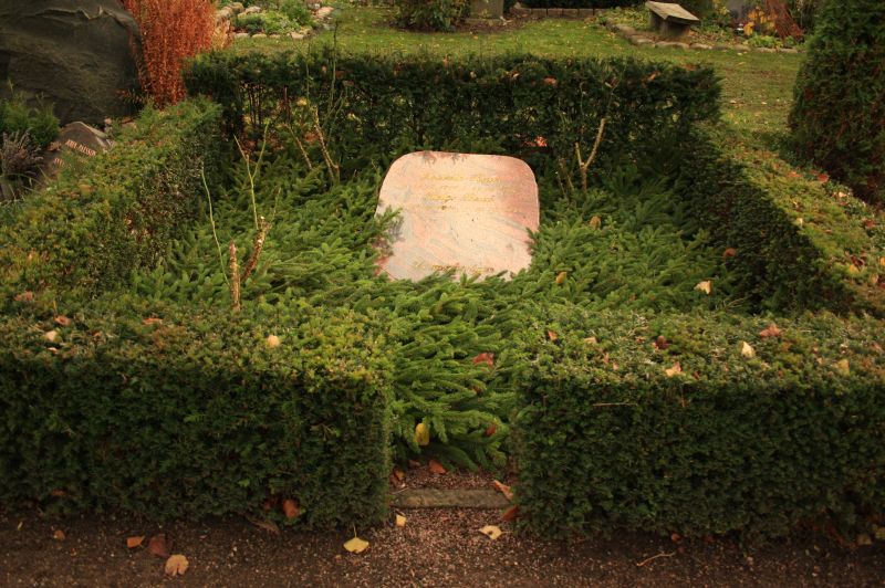 gal/Copenhagen/Assistens_Kirkegard/Assistens_Kirkegard_Cemetery_Copenhagen062.jpg