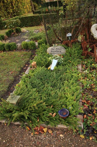 gal/Copenhagen/Assistens_Kirkegard/Assistens_Kirkegard_Cemetery_Copenhagen085.jpg