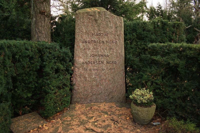 gal/Copenhagen/Assistens_Kirkegard/Assistens_Kirkegard_Cemetery_Copenhagen106.jpg