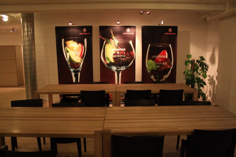 gal/Copenhagen/Carlsberg_Brewery/Bar/Brasserie_Carlsberg_Copenhague_Brewery350.JPG