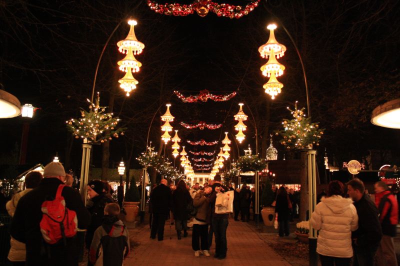 gal/Copenhagen/Christmas_at_Tivoli/Tivoli_Gardens_Christmas08_001.jpg