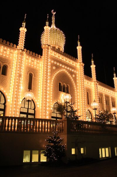 gal/Copenhagen/Christmas_at_Tivoli/Tivoli_Gardens_Christmas08_036.jpg