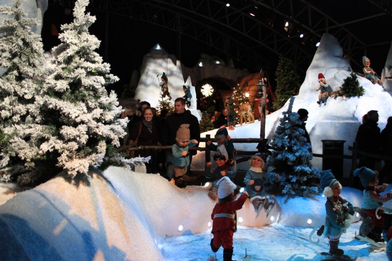 gal/Copenhagen/Christmas_at_Tivoli/Tivoli_Gardens_Christmas08_084.jpg