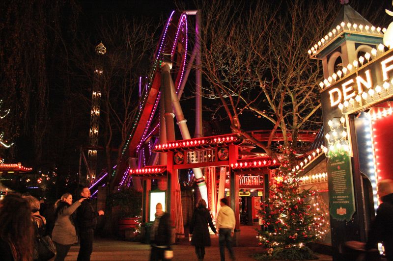 gal/Copenhagen/Christmas_at_Tivoli/Tivoli_Gardens_Christmas08_158.jpg