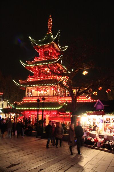 gal/Copenhagen/Christmas_at_Tivoli/Tivoli_Gardens_Christmas08_172.jpg