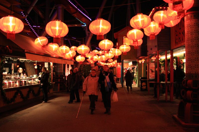 gal/Copenhagen/Christmas_at_Tivoli/Tivoli_Gardens_Christmas08_196.jpg
