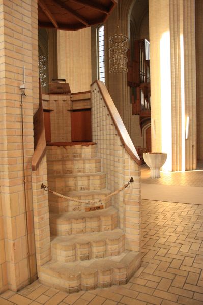 gal/Copenhagen/Grundtvigs_Kirke/Copenhagen_Grundtvigs_Kirke42.jpg