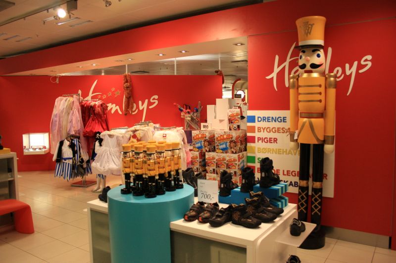 gal/Copenhagen/Magasin_du_Nord/Copenhagen_Magasin_du_Nord50.jpg