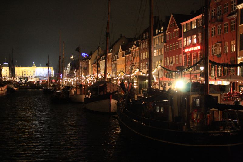 gal/Copenhagen/Nyhavn/Nyhavn_Christmas_Market/Copenhagen_Nyhavn_Christmas_Market40.jpg
