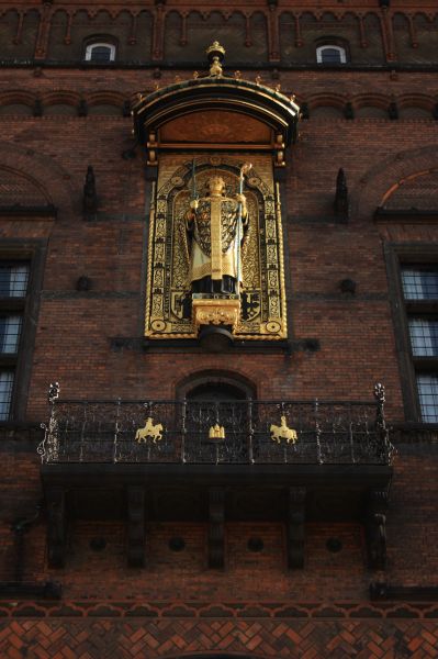 gal/Copenhagen/Radhuspladsen/Radhuset_-_City_Hall/Copenhagen_City_Hall_Radhuset005.jpg