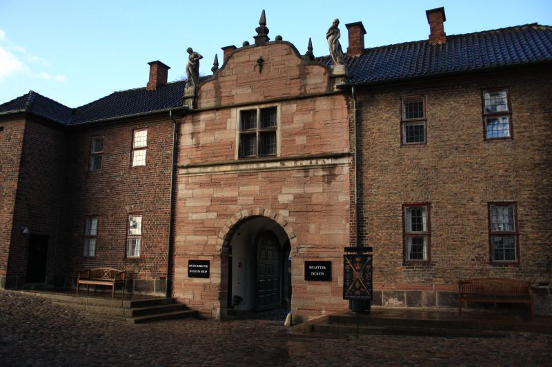 gal/Copenhagen/Rosenborg_Castle/Rosenborg_Slot_Castle_Copenhagen25.jpg