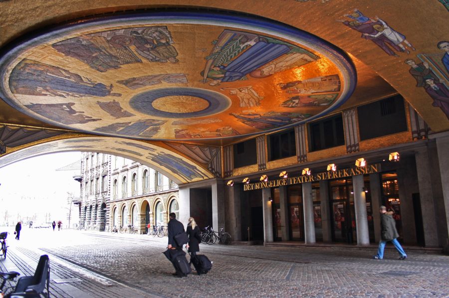 gal/Copenhagen/Royal_Danish_Theatre/Royal_Danish_Theatre_Gamle_Scene18.jpg