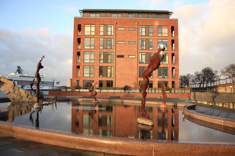 gal/Copenhagen/The_Genetically_Modified_Mermaid/Copenhagen_Genetically_Modified_Mermaid_statue04.jpg