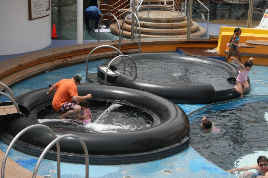 gal/Disney_Cruise_Line/Disney_Magic_-_Les_ponts/IMG_7849.JPG