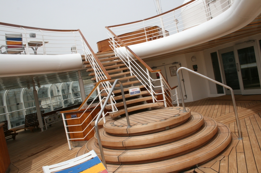 gal/Disney_Cruise_Line/Disney_Magic_-_Les_ponts/IMG_7934.JPG