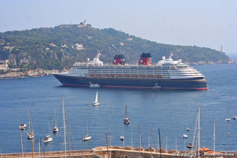 gal/Disney_Cruise_Line/Villefranche_sur_Mer_-_France/Disney_Cruise_Line_France_Villefranche_Mer040.jpg
