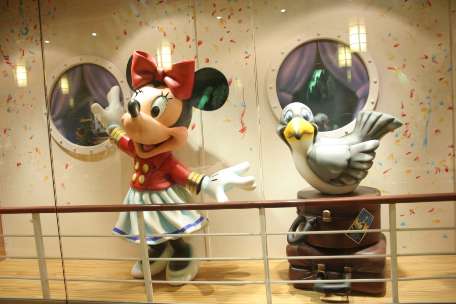 gal/Disney_Cruise_Line/Walt_Disney_Theatre/IMG_8342.JPG