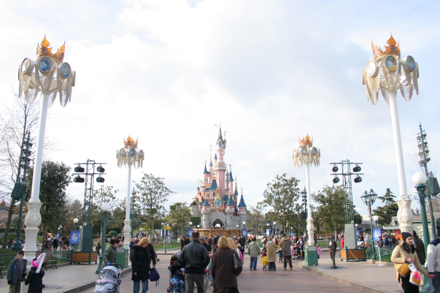 gal/Disneyland_Resort_Paris/15_Ans/Bougillumination_-_Jour/IMG_7123.JPG