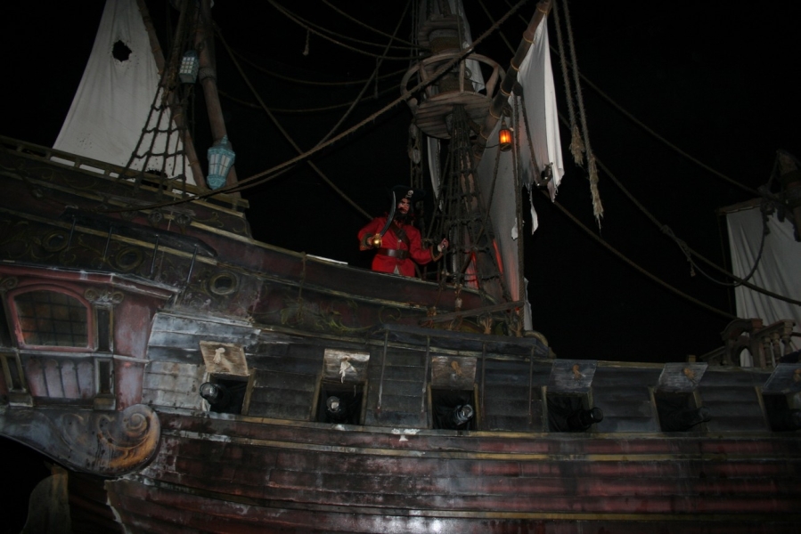 gal/Disneyland_Resort_Paris/Adventureland/Pirates_of_the_Caribbean/IMG_2889.JPG