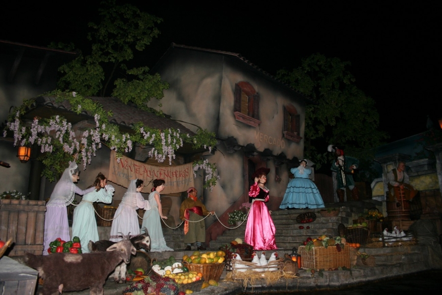 gal/Disneyland_Resort_Paris/Adventureland/Pirates_of_the_Caribbean/IMG_3068.JPG