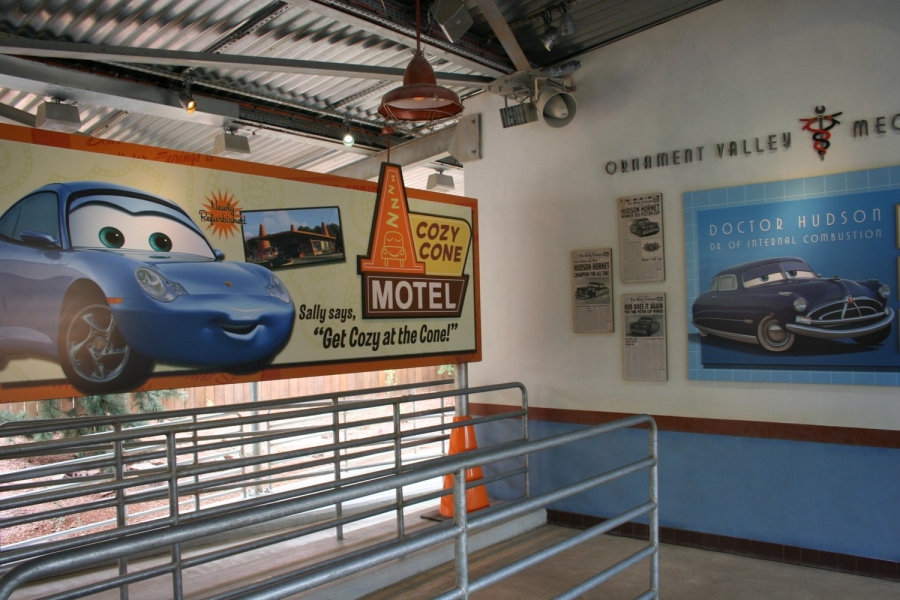 gal/Disneyland_Resort_Paris/Cars_Quatre_Roues_Rallye/IMG_9272.JPG