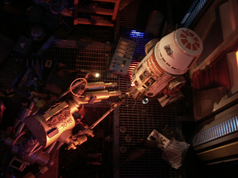 gal/Disneyland_Resort_Paris/Discoveryland/Star_Tours/startours12.jpg