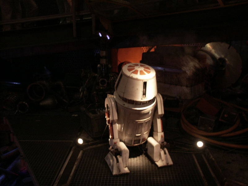 gal/Disneyland_Resort_Paris/Discoveryland/Star_Tours/startours13.jpg
