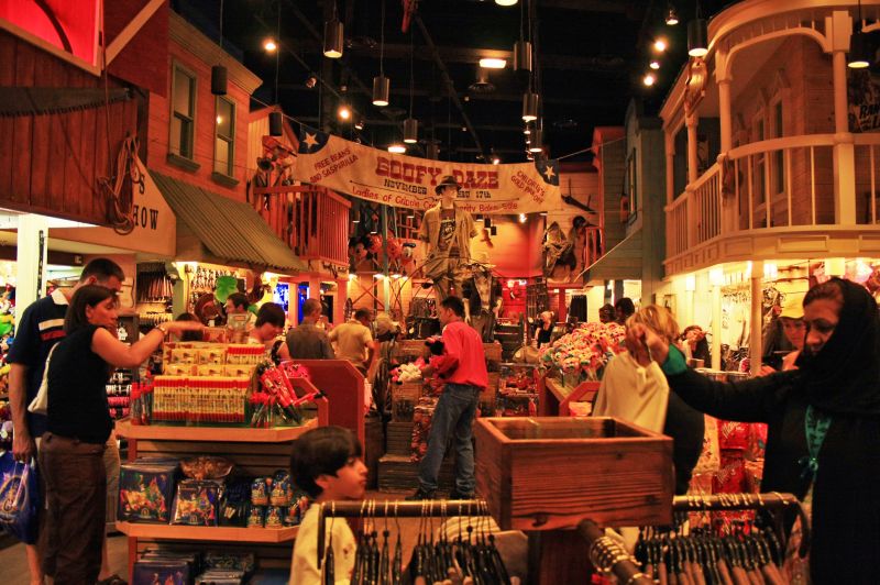 gal/Disneyland_Resort_Paris/Disney_Village/Buffalo_Trading_Post/Disney_Village_Buffalo_Trading_Post04.jpg