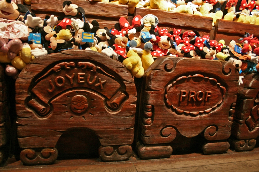 gal/Disneyland_Resort_Paris/Fantasyland/chaumiere/IMG_3761.JPG
