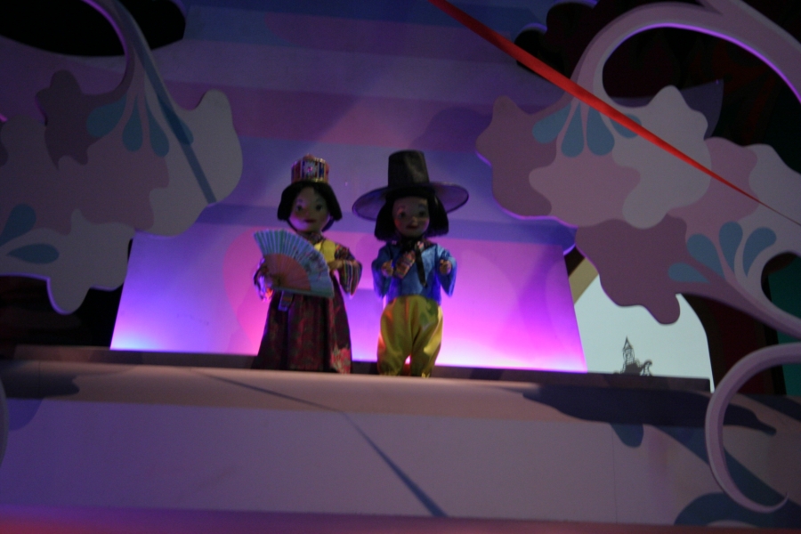 gal/Disneyland_Resort_Paris/Fantasyland/smallworld/IMG_3985.JPG