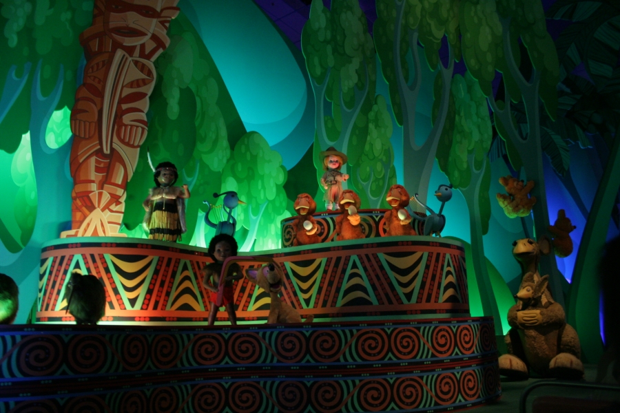 gal/Disneyland_Resort_Paris/Fantasyland/smallworld/IMG_4004.JPG