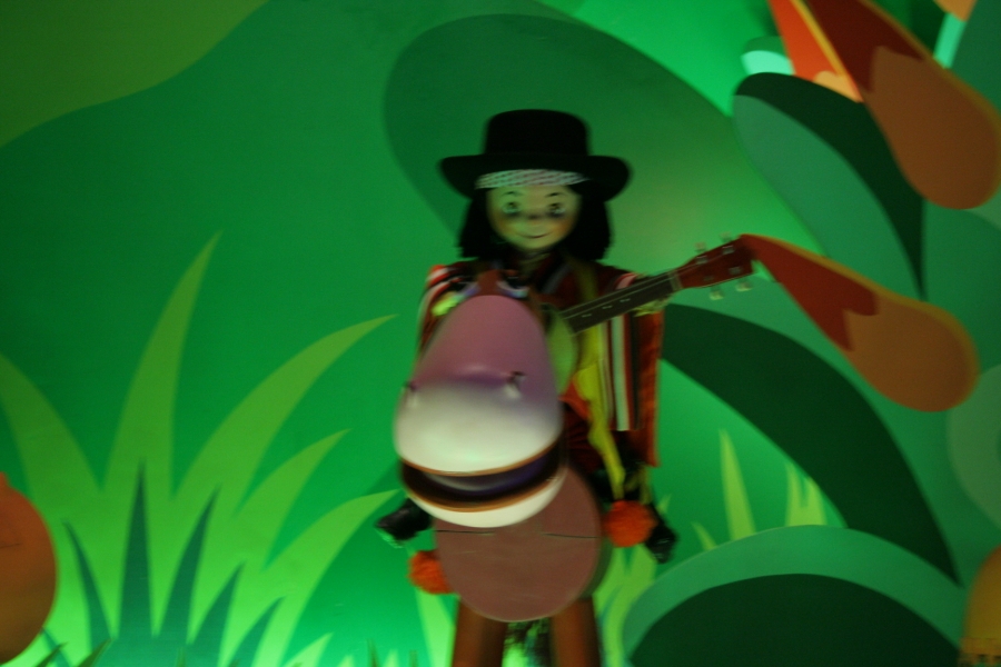 gal/Disneyland_Resort_Paris/Fantasyland/smallworld/IMG_4016.JPG