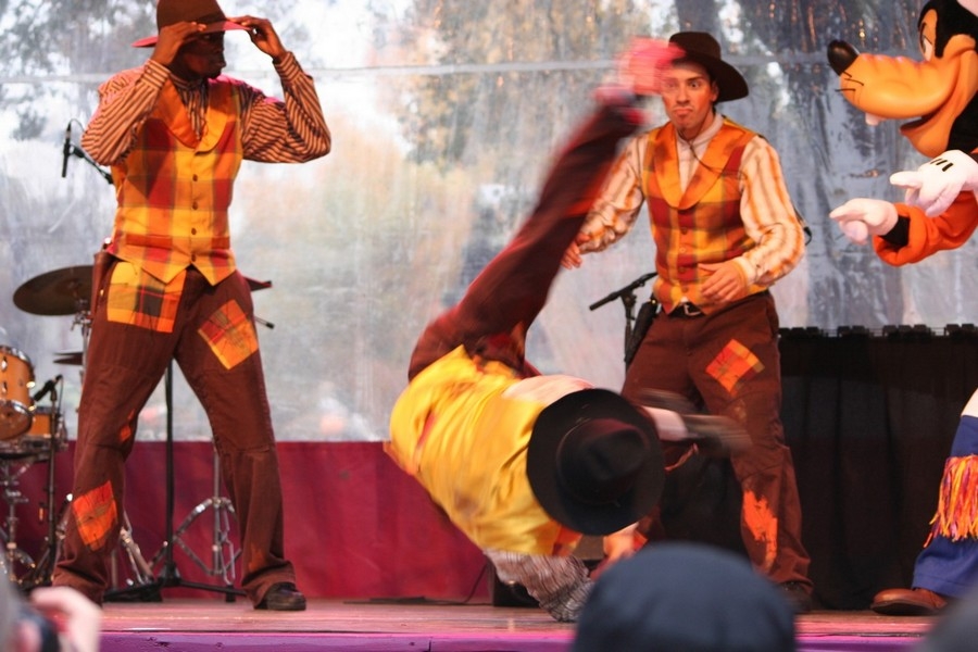 gal/Disneyland_Resort_Paris/Halloween/Dingo_et_la_Marmite_Magique/IMG_9125.JPG