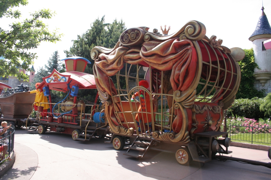 gal/Disneyland_Resort_Paris/Parade_des_Princesses/IMG_3889.JPG