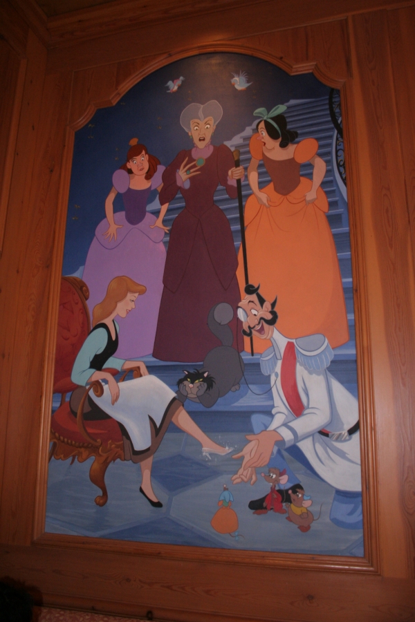 gal/Disneyland_Resort_Paris/Restaurants/Auberge_de_Cendrillon/IMG_2611.JPG