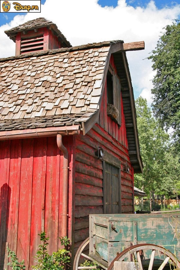 gal/Disneyland_Resort_Paris/Restaurants/Cowboy_Cookout_Barbecue/cowboycookout10.jpg