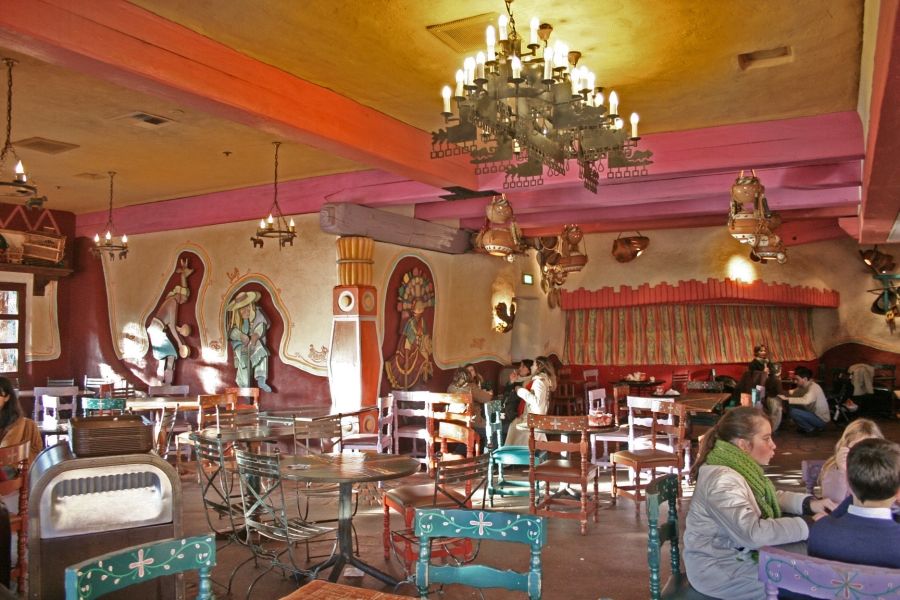 gal/Disneyland_Resort_Paris/Restaurants/Fuente_Del_Oro/IMG_3579.JPG