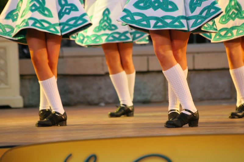 gal/Disneyland_Resort_Paris/St_Patrick/Danses_Irlandaises/St_Patrick_Disneyland144.jpg