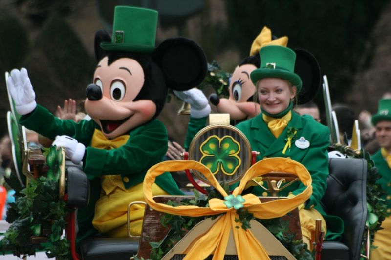 gal/Disneyland_Resort_Paris/St_Patrick/Preparade/St_Patrick_Disneyland186.jpg