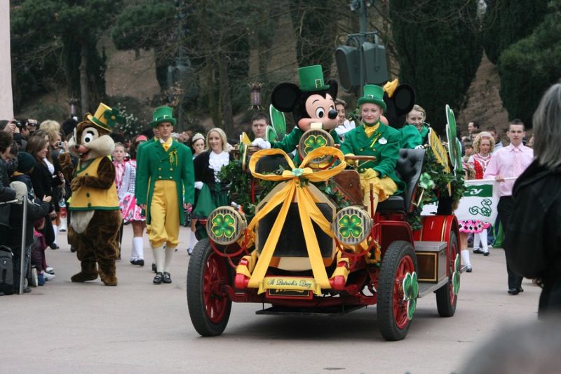 gal/Disneyland_Resort_Paris/St_Patrick/Preparade/St_Patrick_Disneyland187.jpg
