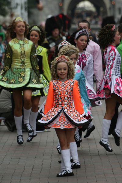 gal/Disneyland_Resort_Paris/St_Patrick/Preparade/St_Patrick_Disneyland226.jpg