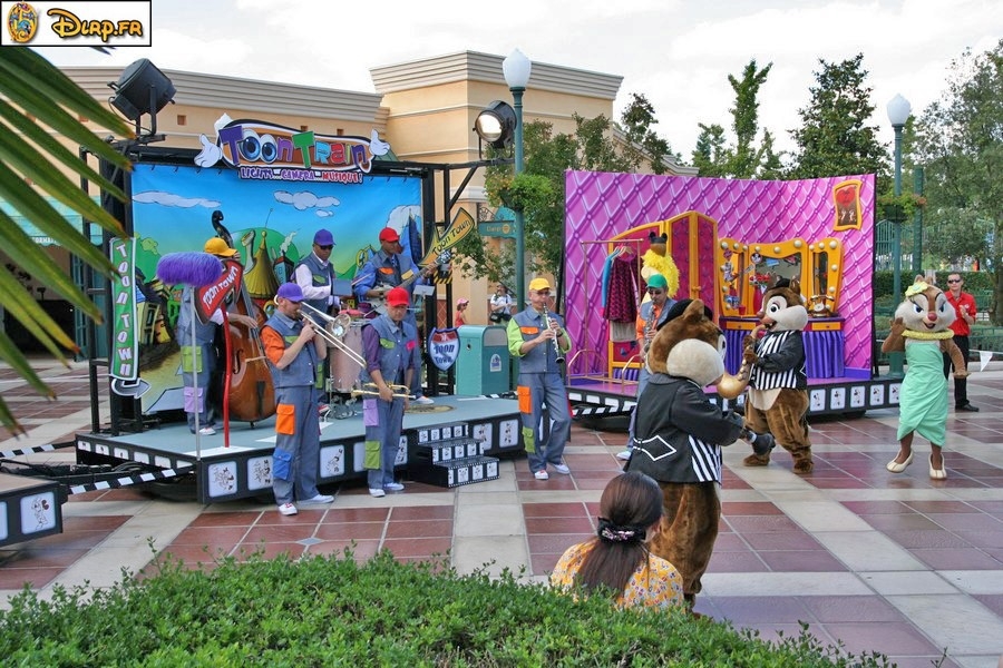 gal/Disneyland_Resort_Paris/Walt_Disney_Studios/Toon_Train/toontrain29.jpg