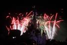 gal/Disneyland_Resort_Paris/fireworks/14_Juillet_2010/_thb_14_juillet_Disneyland_Chateau33.jpg