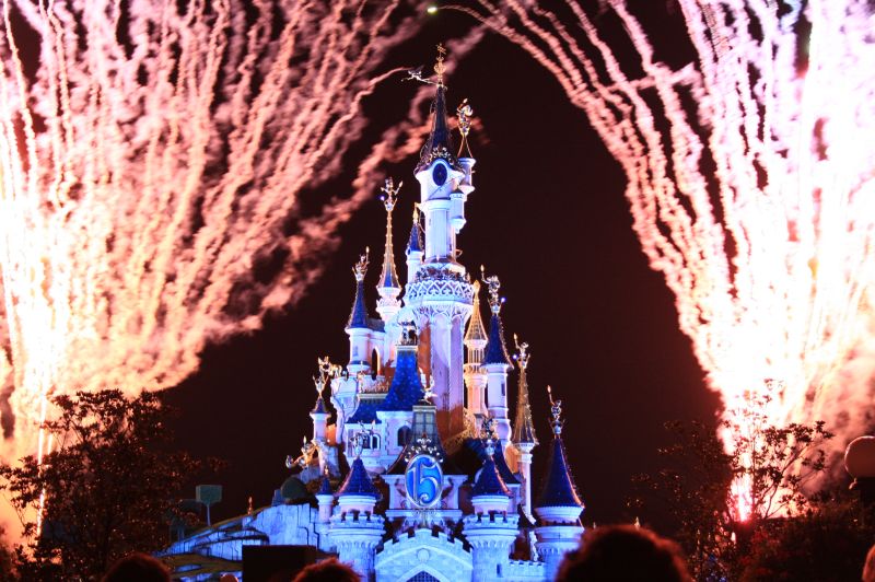 gal/Disneyland_Resort_Paris/fireworks/Enchanted_Fireworks/Enchanted_Fireworks23.jpg