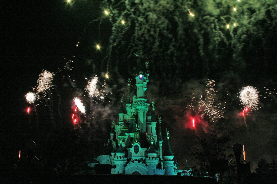 gal/Disneyland_Resort_Paris/fireworks/St_Patrick_2007/IMG_7019.JPG