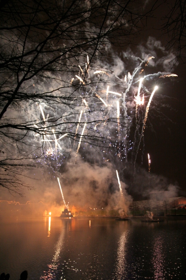 gal/Disneyland_Resort_Paris/noel07/Bonfire_Spectacular/IMG_9388.JPG