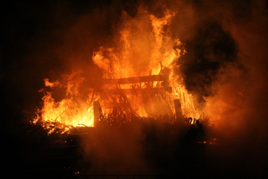 gal/Disneyland_Resort_Paris/noel07/Bonfire_Spectacular/IMG_9446.JPG