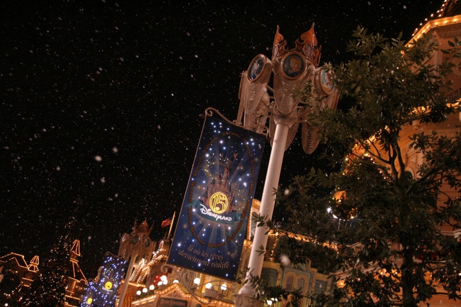 gal/Disneyland_Resort_Paris/noel07/Illuminations/IMG_9619.JPG